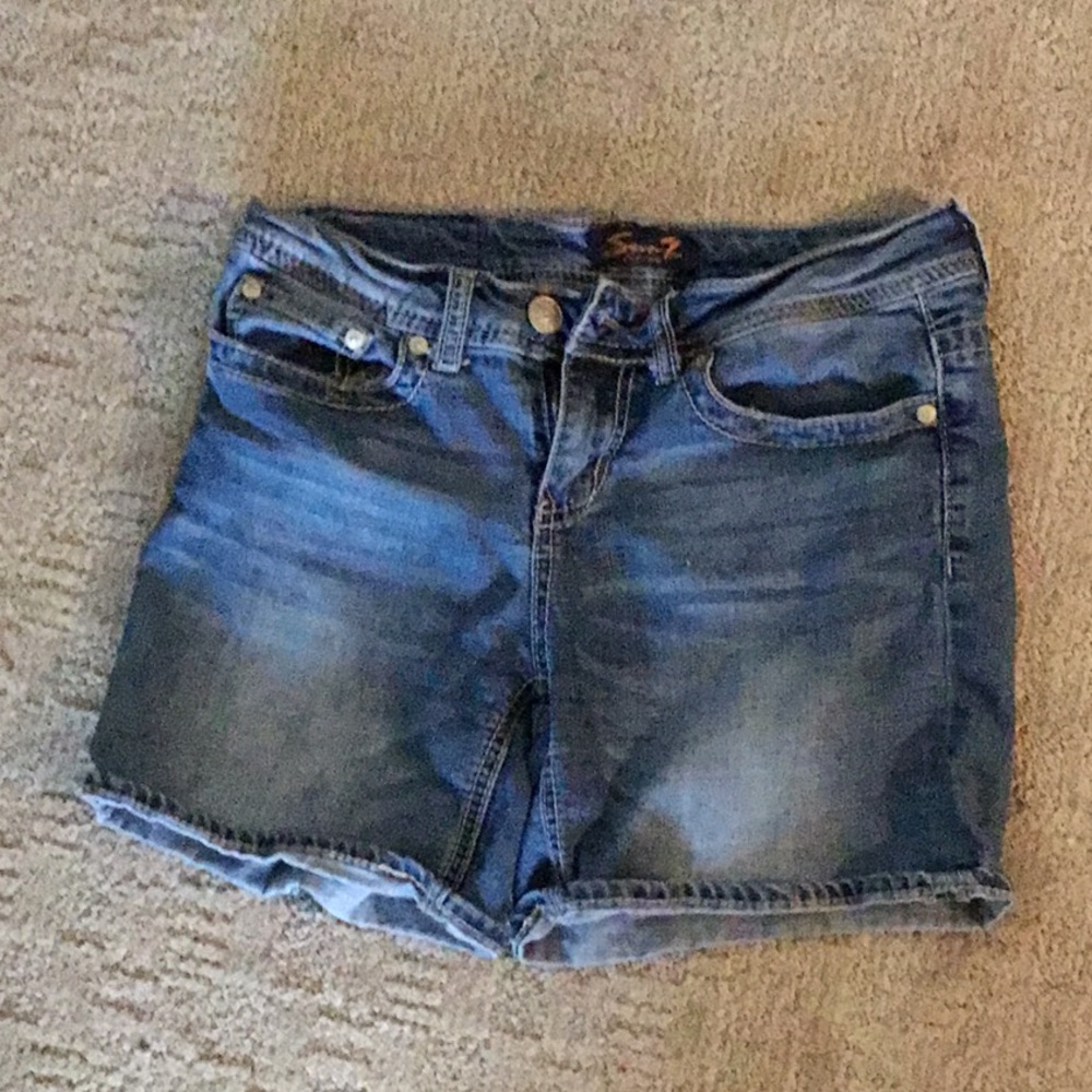 Seven shorts Size 4 denim
